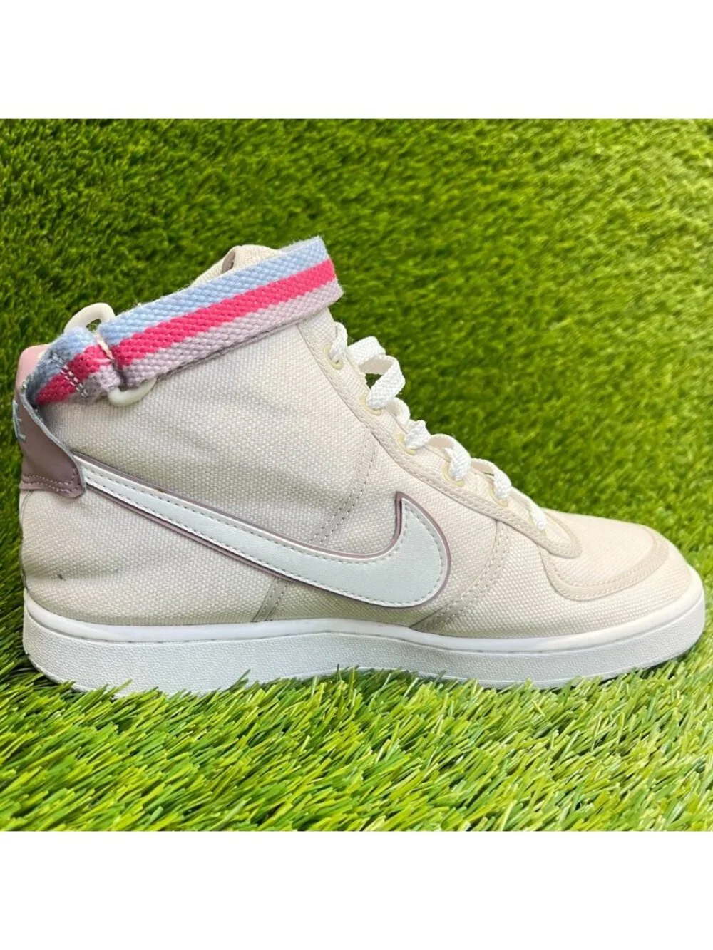 Nike Vandal High Supreme Girls Size 6Y Beige White Pink Athletic Shoes Sneakers